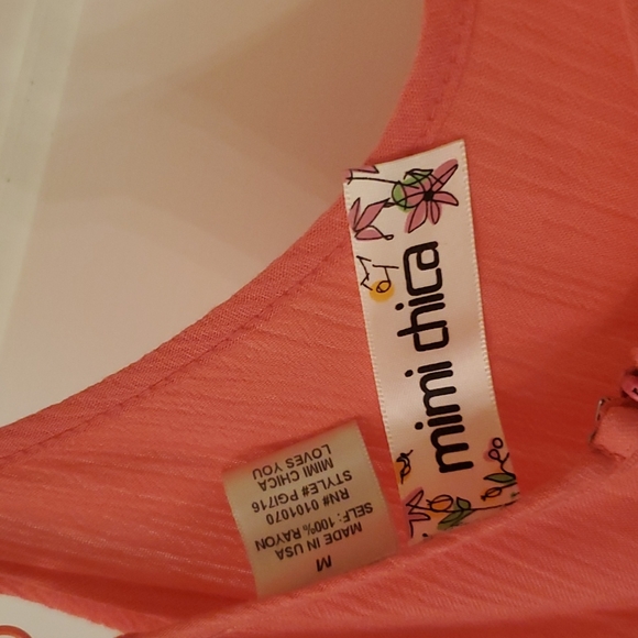 Pink Juniors Romper - Picture 6 of 6